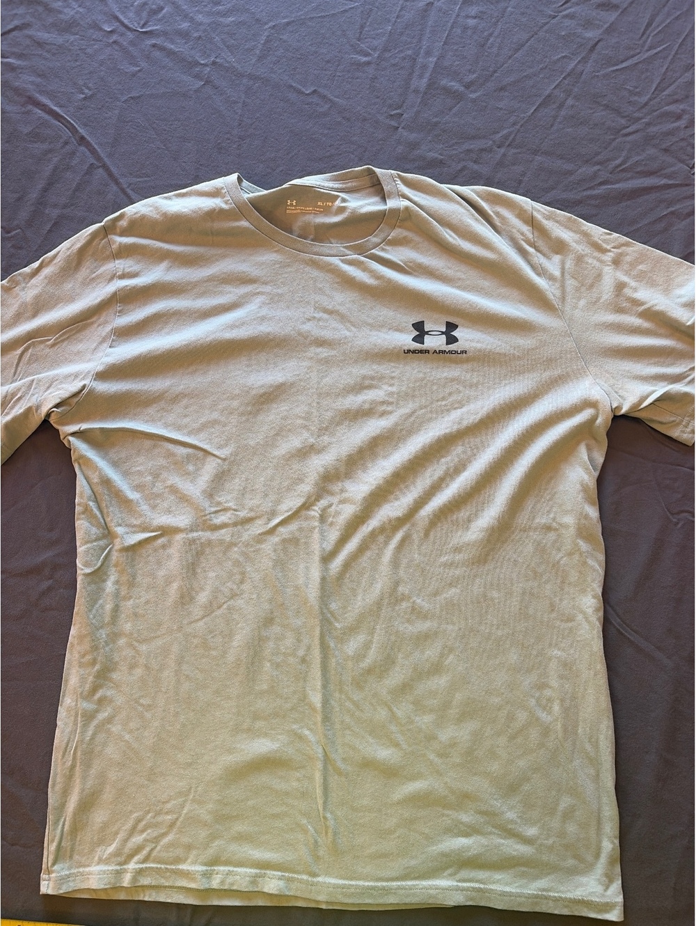 Under Armour Sportstyle T-Shirt | Men’s XL | Very Good Condition 💚